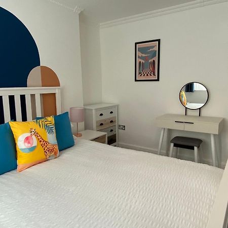 Kemptown Courtyard Apartment Brighton Dış mekan fotoğraf